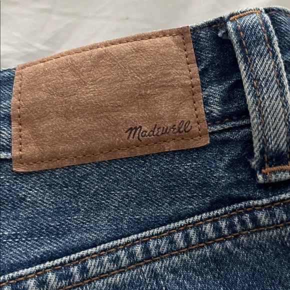 Madewell «Pieced Barrel-Leg Jeans - Picture 5 of 5